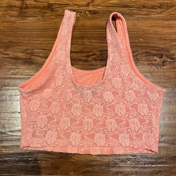 Lace tank top - Picture 2 of 4